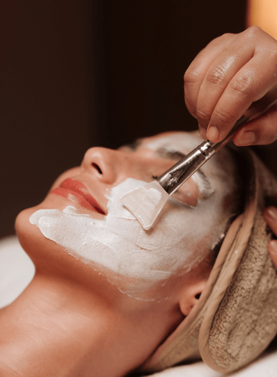 Nettoyage de peau — Esthetik Med Mons